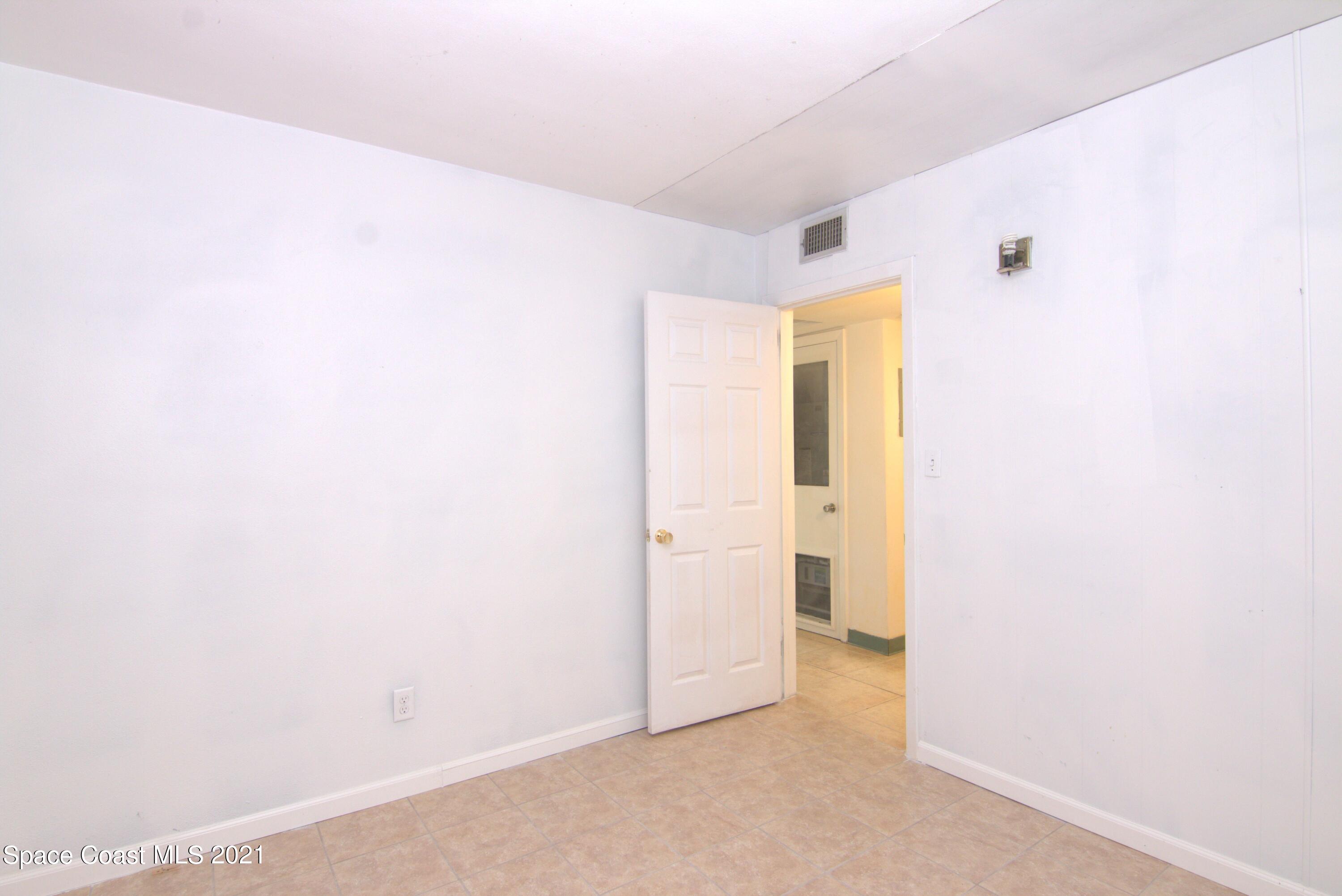 1201 Montclair Road Cocoa, FL 32922 - Photo 15 of 20 room view