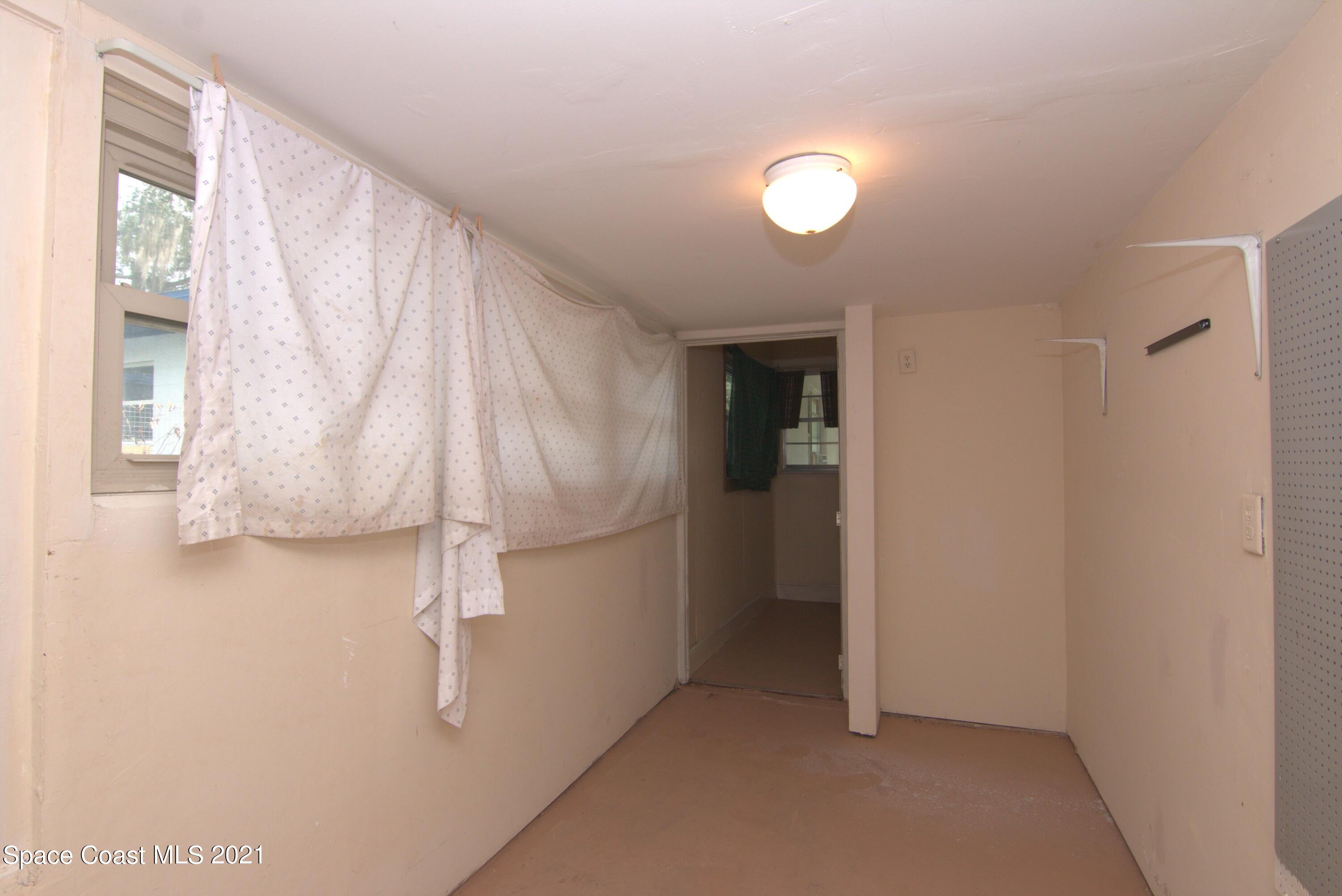 1201 Montclair Road Cocoa, FL 32922 - Photo 10 of 20 area inside