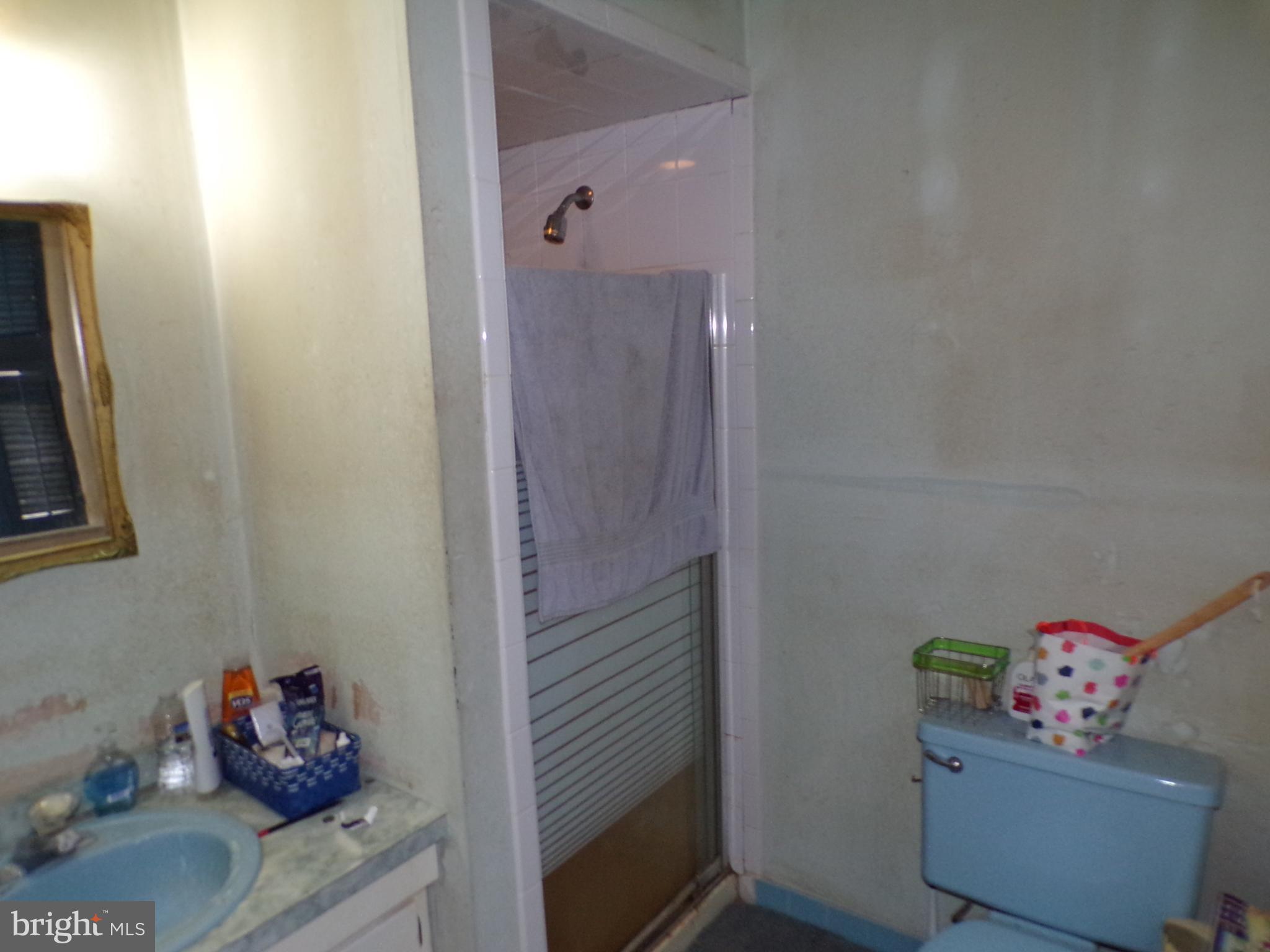 65 Trent Road Blackwood, NJ 08012 - Photo 8 of 23 a room with toys and a shelf