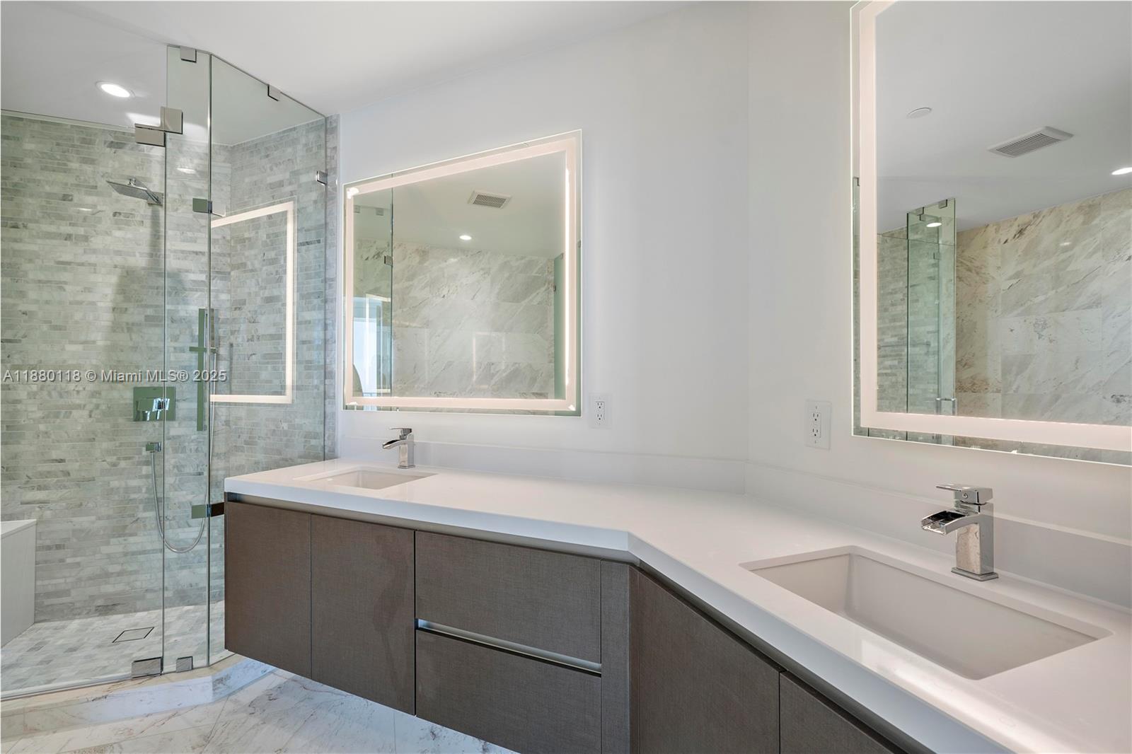 851 Northeast 1st Avenue, Unit 4310 Miami, FL 33132 - Photo 8 of 49