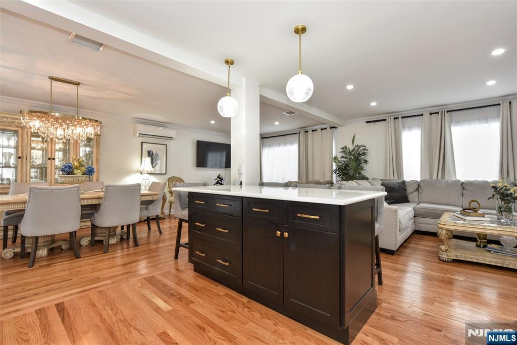 53 Lockwood Drive Waldwick, NJ 07463 - Photo 8 of 26