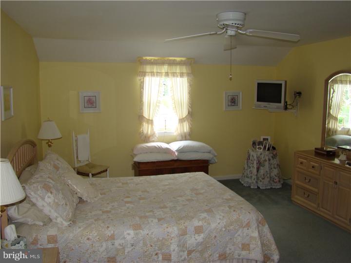 1429 Overhill Road West Chester, PA 19382 - Photo 8 of 13 Gallery Image 8