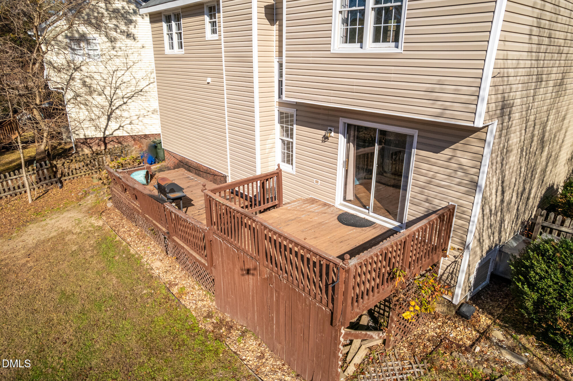 701 Thistlegate Trail Raleigh, NC 27610 - Photo 39 of 53 a front view of a house with balcony