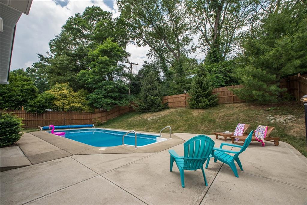 23 Stancey Road Pittsburgh, PA 15220 - Photo 25 of 25 Perfect place to kick-back and relax all summer long!