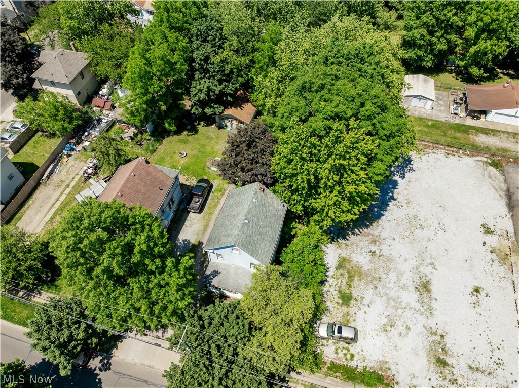 1223 West Wilbeth Road Akron, OH 44314 - Photo 9 of 13