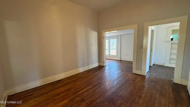 $87,500 | 155 Main Street, Raleigh, MS 39153