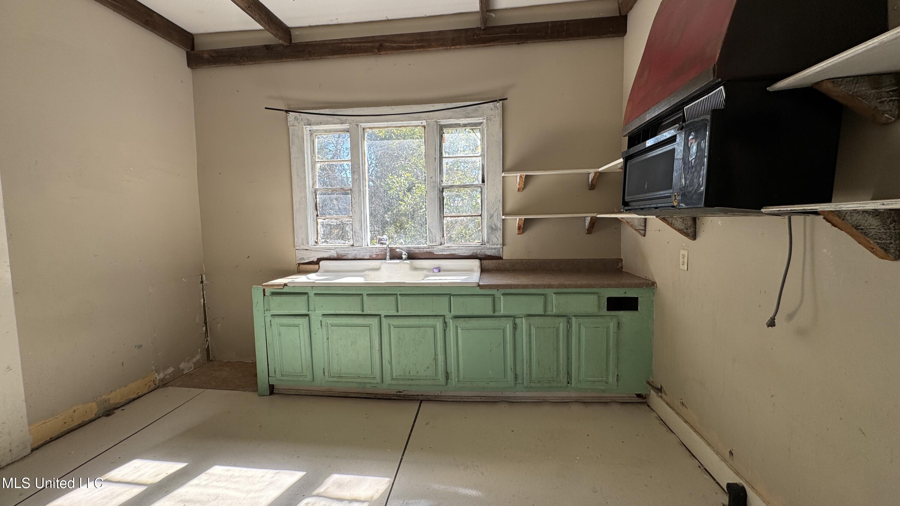 155 Main Street Raleigh, MS 39153 - Photo 18 of 46 IMG_E6370