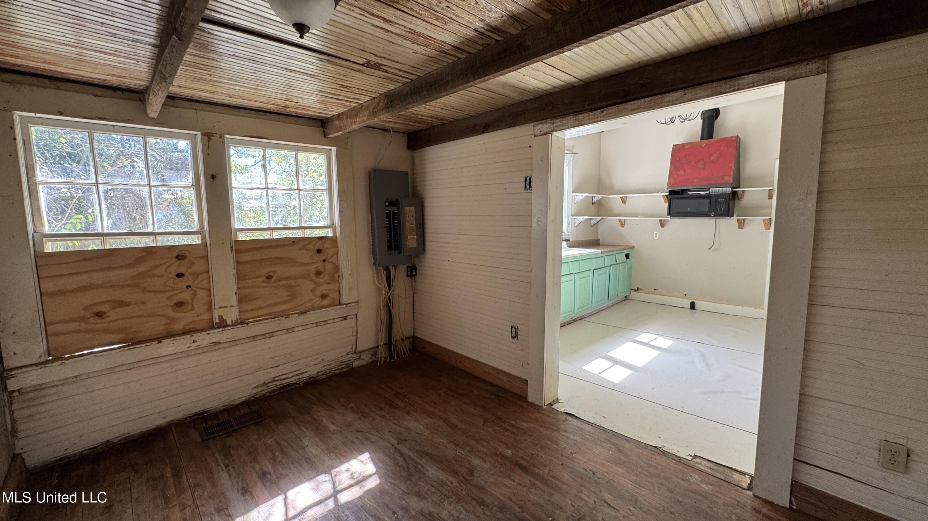 155 Main Street Raleigh, MS 39153 - Photo 22 of 46 IMG_E6374