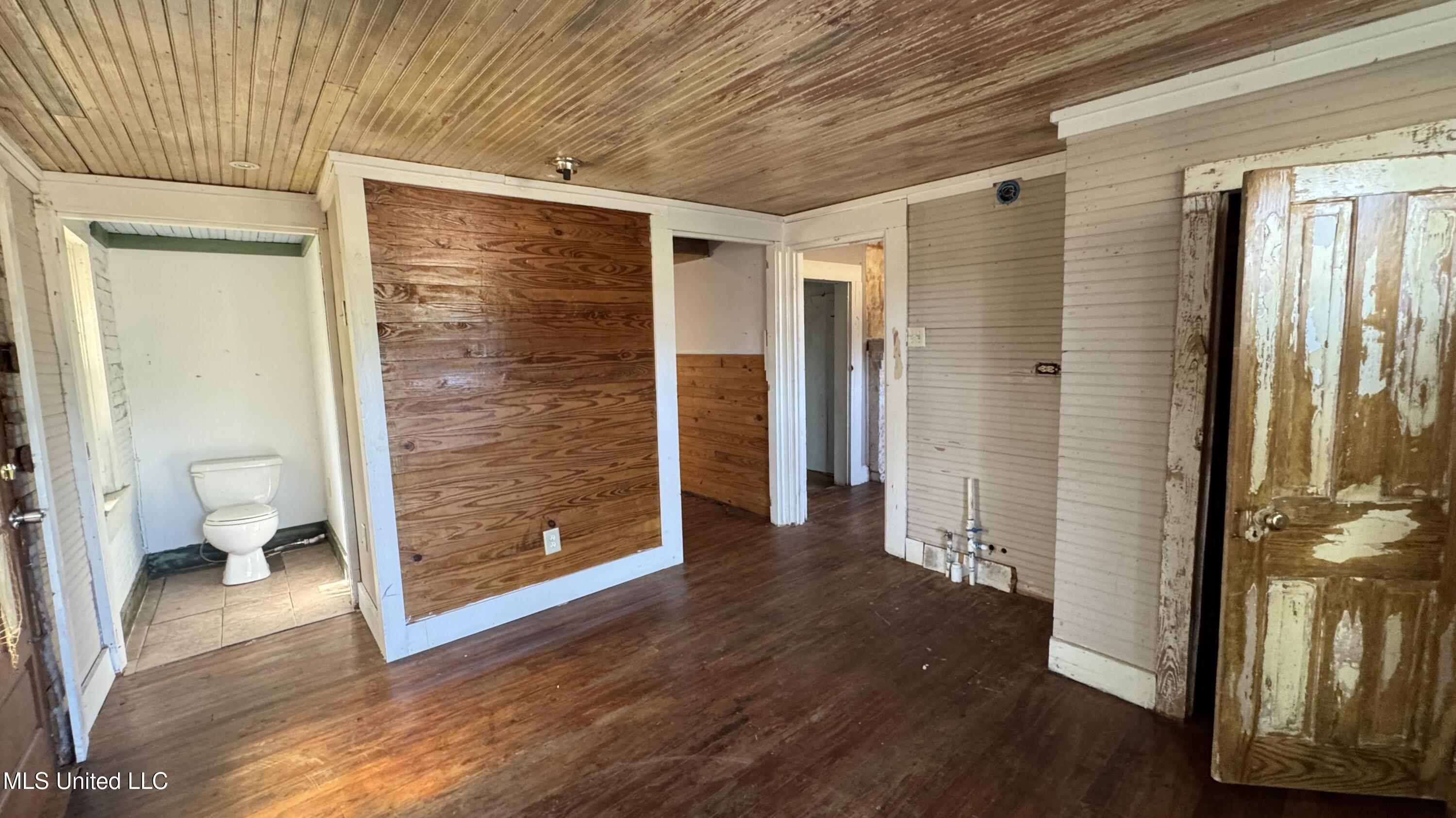 155 Main Street Raleigh, MS 39153 - Photo 23 of 46 IMG_E6381