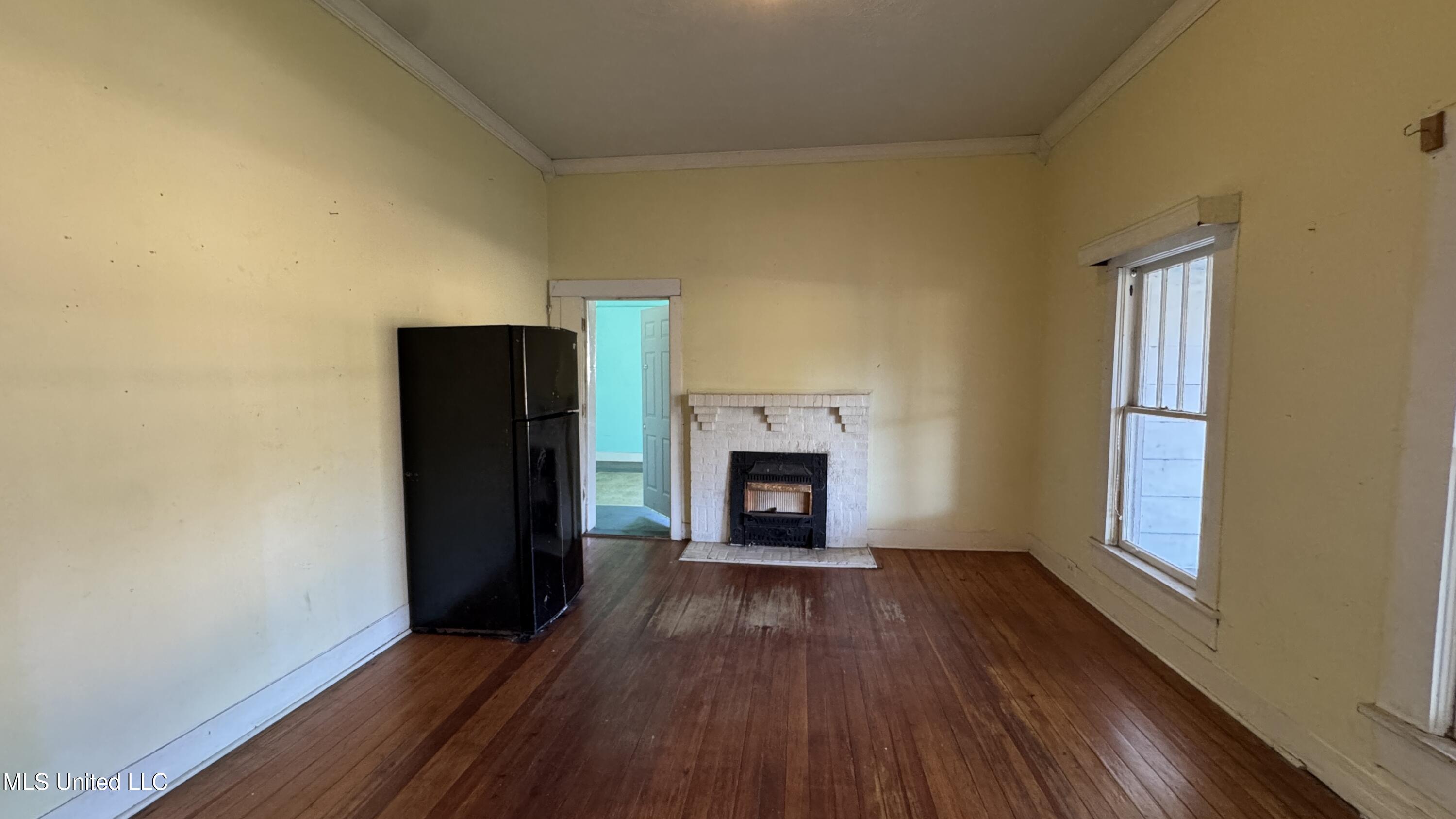 155 Main Street Raleigh, MS 39153 - Photo 7 of 46 IMG_E6346