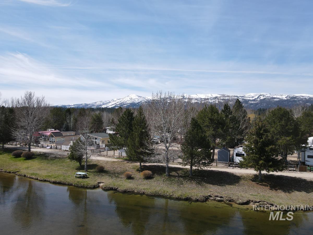 15 P Street Cascade, ID 83611 - Photo 6 of 24