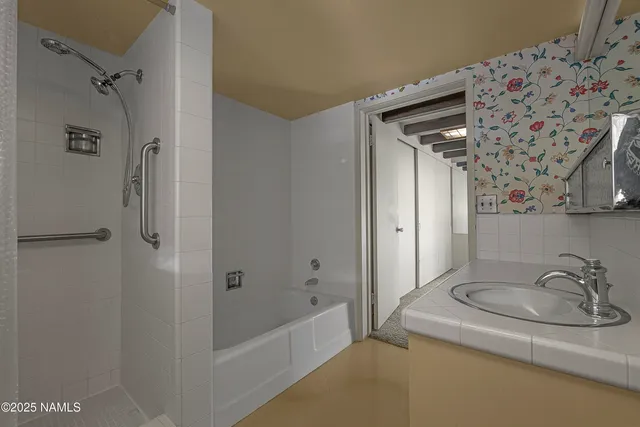 $1,500,000 | 3005 North Fort Valley Road, Flagstaff, AZ 86001