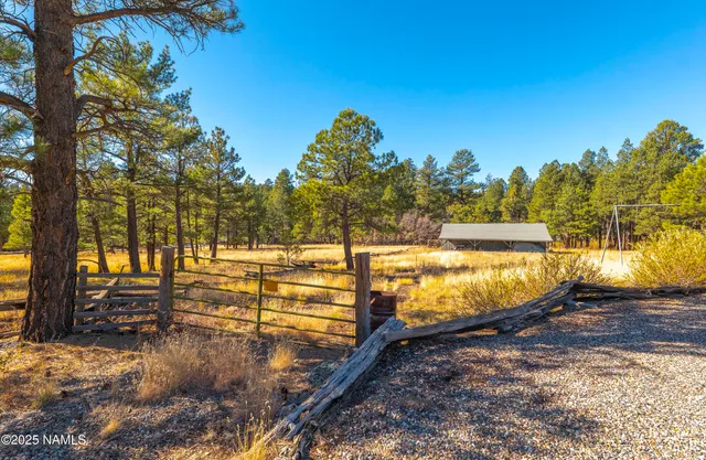 $1,500,000 | 3005 North Fort Valley Road, Flagstaff, AZ 86001