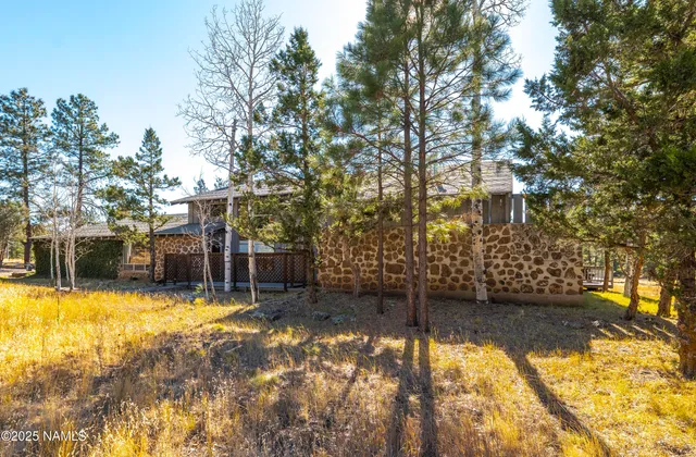 $1,500,000 | 3005 North Fort Valley Road, Flagstaff, AZ 86001