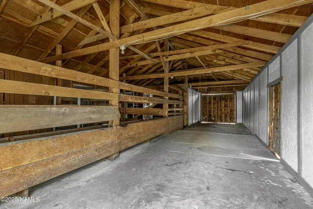 $1,500,000 | 3005 North Fort Valley Road, Flagstaff, AZ 86001