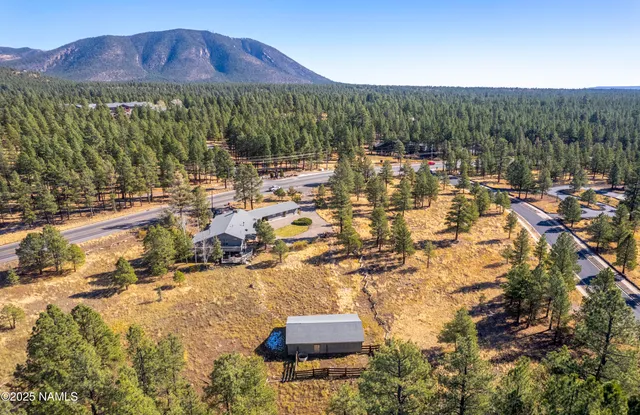 $1,500,000 | 3005 North Fort Valley Road, Flagstaff, AZ 86001