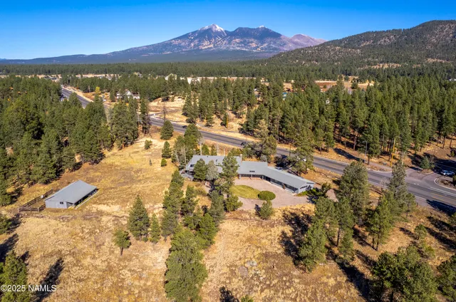 $1,500,000 | 3005 North Fort Valley Road, Flagstaff, AZ 86001