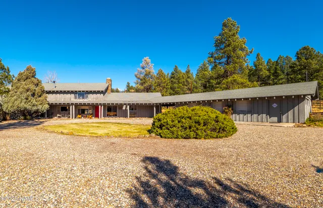 $1,500,000 | 3005 North Fort Valley Road, Flagstaff, AZ 86001