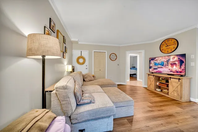 $335,000 | 70 Farrwood Avenue, Unit 7, North Andover, MA 01845