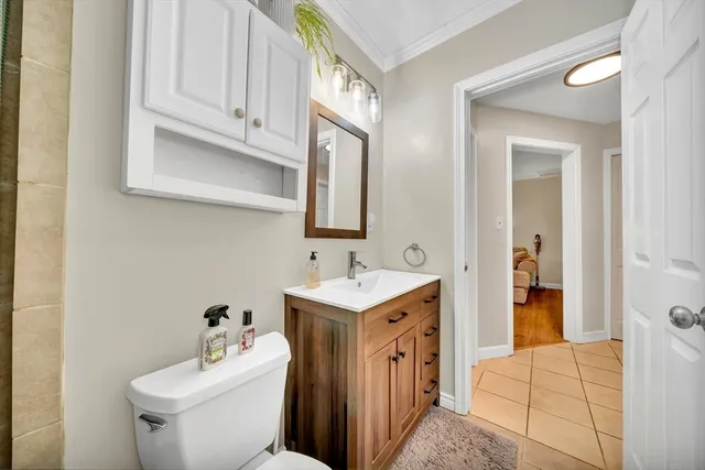 $335,000 | 70 Farrwood Avenue, Unit 7, North Andover, MA 01845