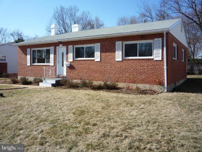 910 Marksworth Road Catonsville, MD 21228 - Photo 1 of 13 Exterior (Main)