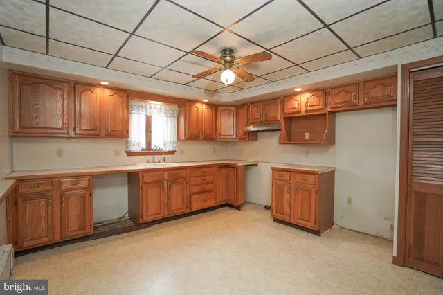 $220,021 | 79-81 West Miner Street, Coaldale, PA 18218