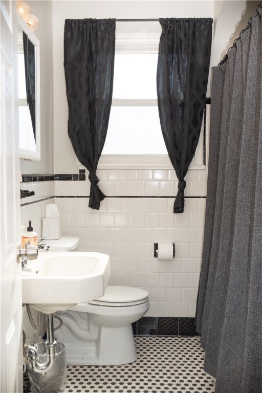 12 Harbourd Road Johnston, RI 02919 - Photo 10 of 16 Gallery Image 10