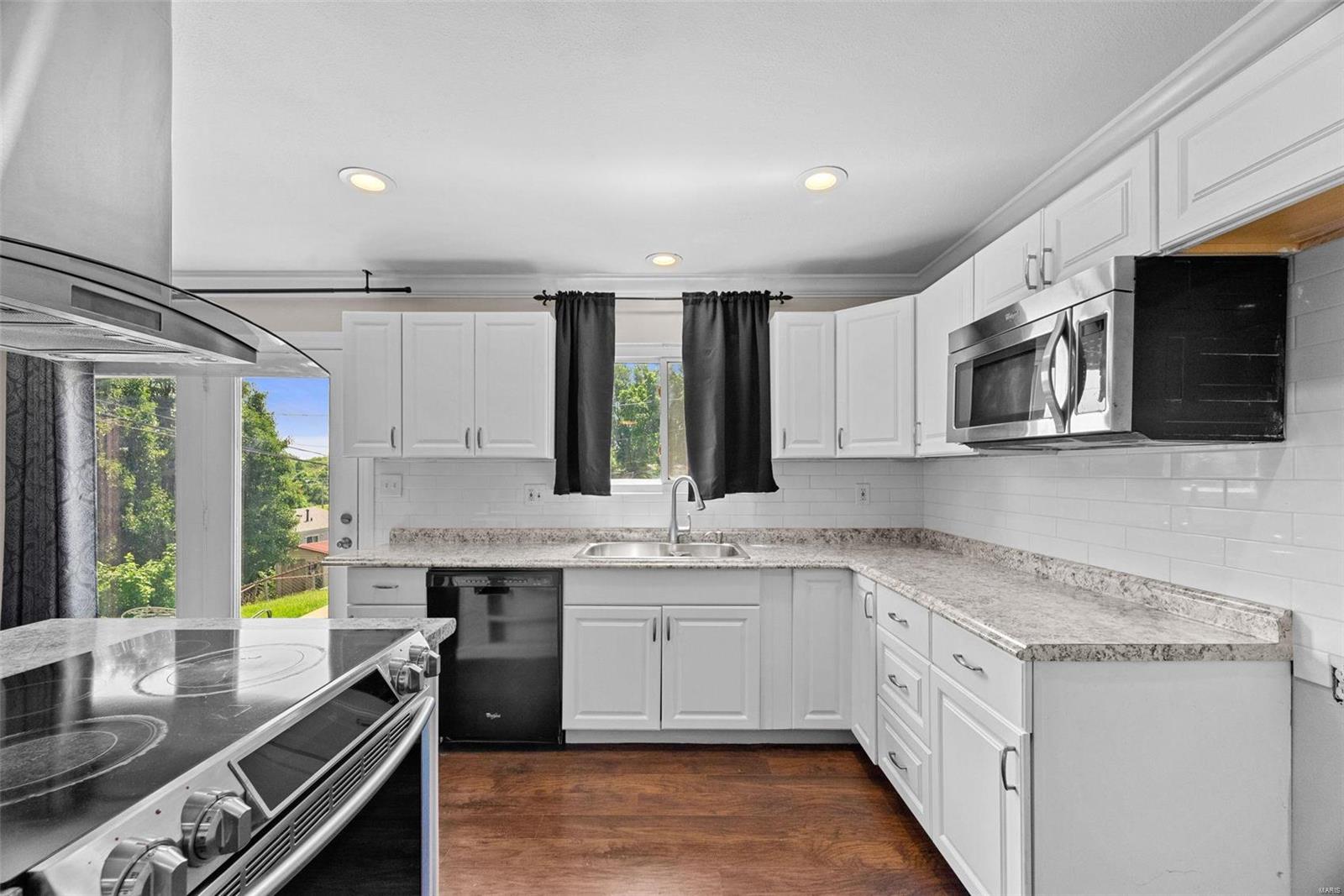 12748 Missouri Bottom Road Hazelwood, MO 63042 - Photo 13 of 25