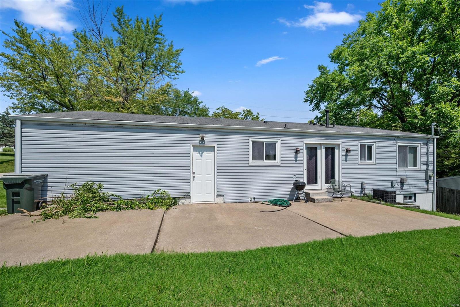 12748 Missouri Bottom Road Hazelwood, MO 63042 - Photo 24 of 25