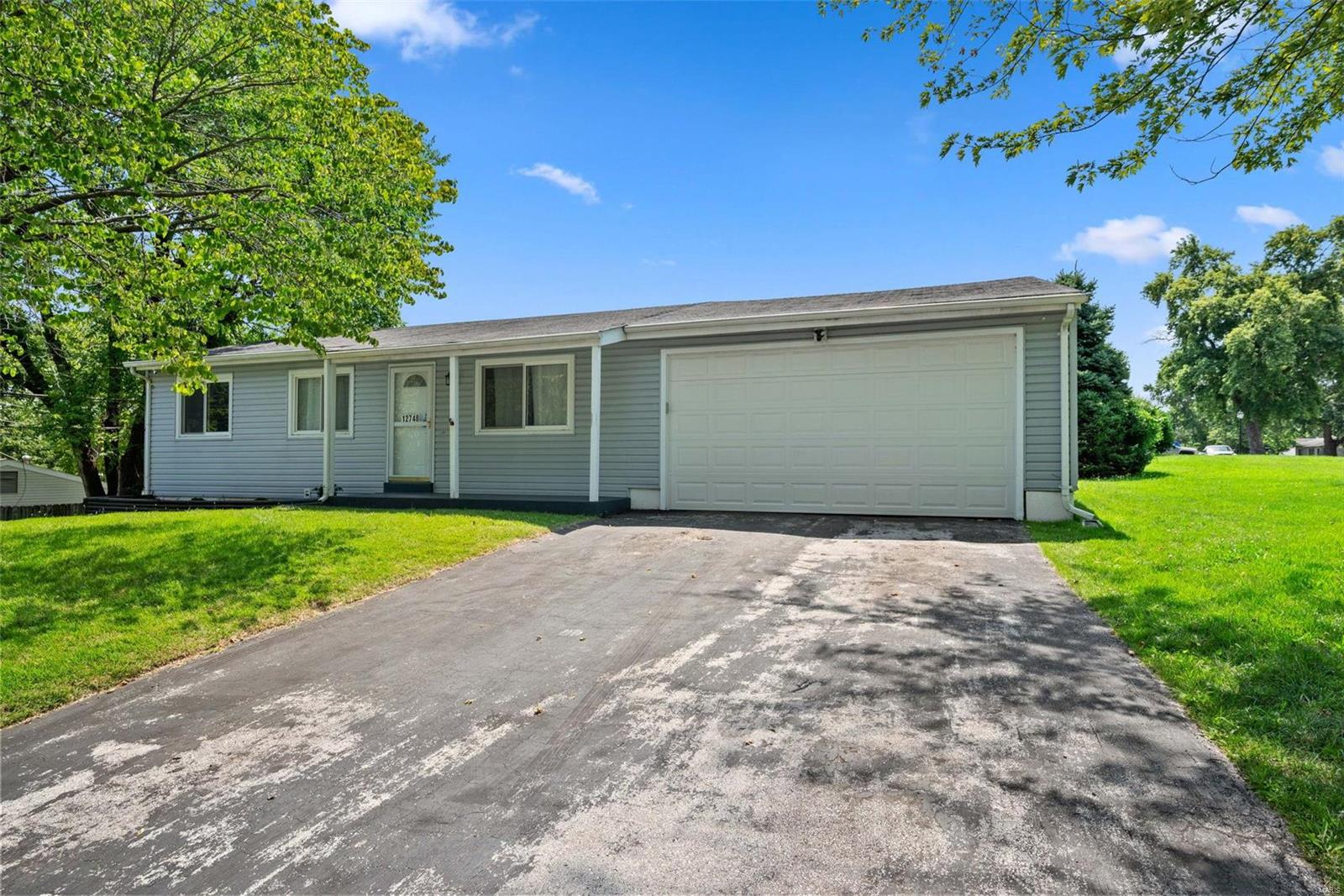 12748 Missouri Bottom Road Hazelwood, MO 63042 - Photo 6 of 25