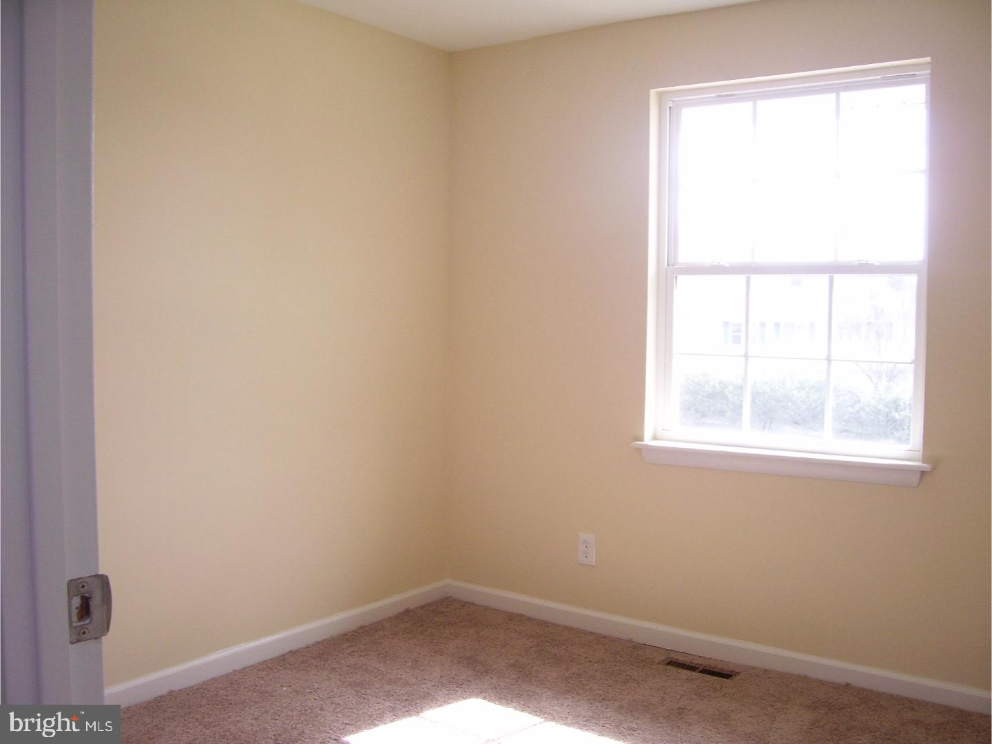 2454 Weir Road Aston, PA 19014 - Photo 12 of 22