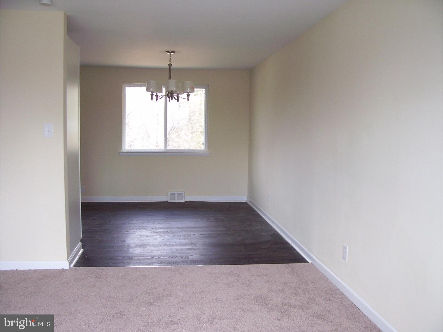 2454 Weir Road Aston, PA 19014 - Photo 6 of 22