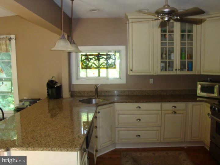 68 Quarry Road Doylestown, PA 18901 - Photo 4 of 17