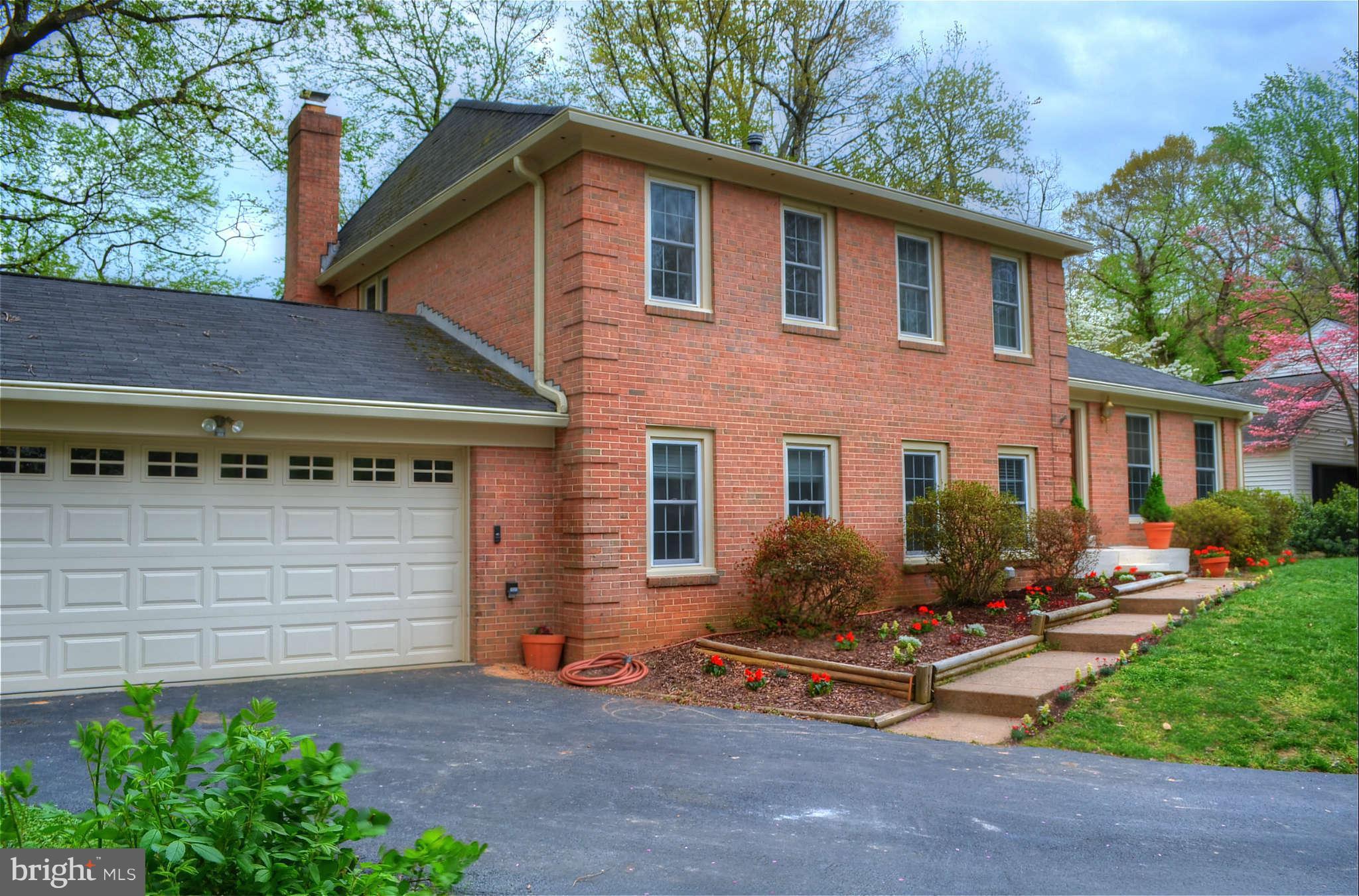 2510 Farrier Lane Reston, VA 20191 - Photo 26 of 26 Exterior (Front)