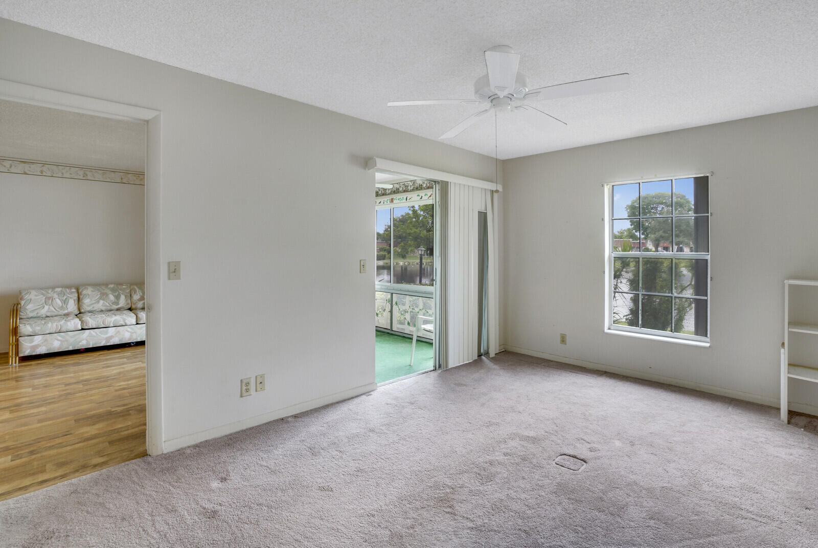 316 Cape Cod Circle, Unit B Lake Worth, FL 33467 - Photo 11 of 38 18_Image_18_mls
