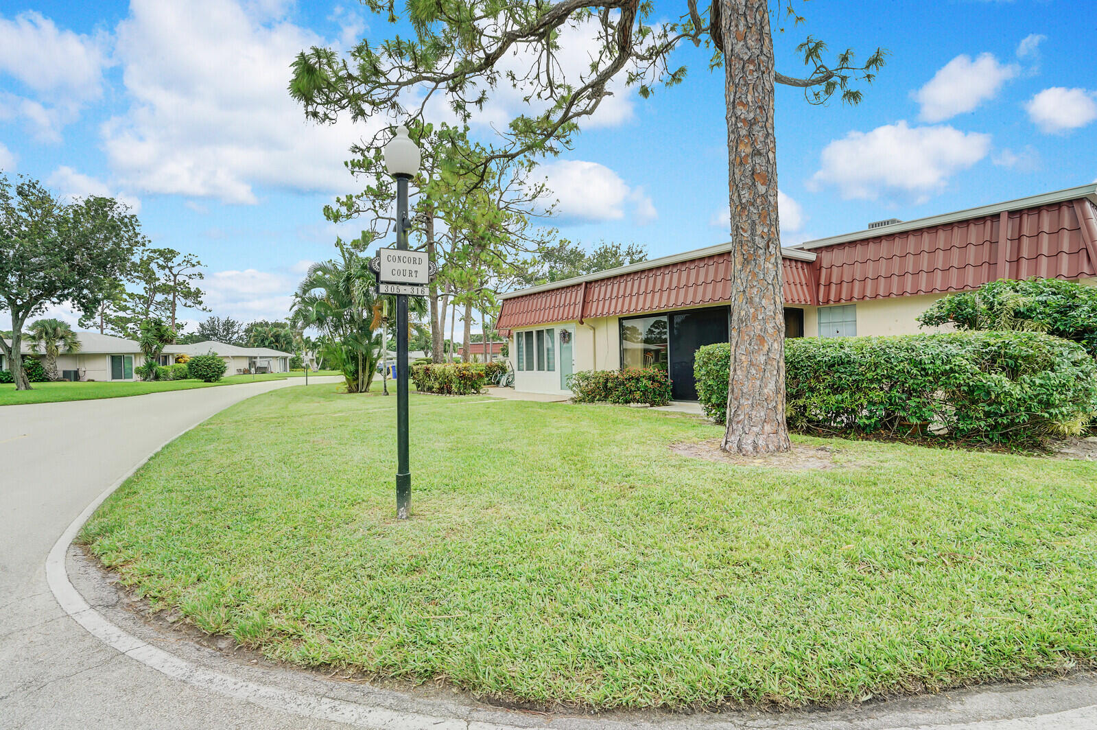 316 Cape Cod Circle, Unit B Lake Worth, FL 33467 - Photo 28 of 38 29_Image_29_mls