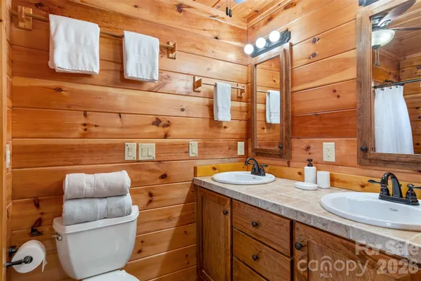 $1,300,000 | 2257 Quiet Creek Lane, Lenoir, NC 28645