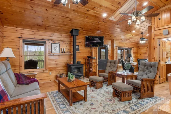 $1,300,000 | 2257 Quiet Creek Lane, Lenoir, NC 28645