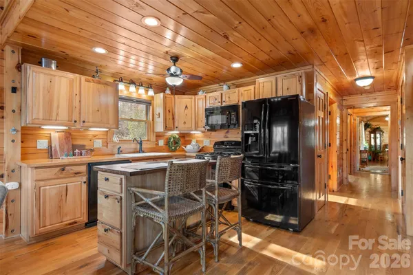 $1,300,000 | 2257 Quiet Creek Lane, Lenoir, NC 28645