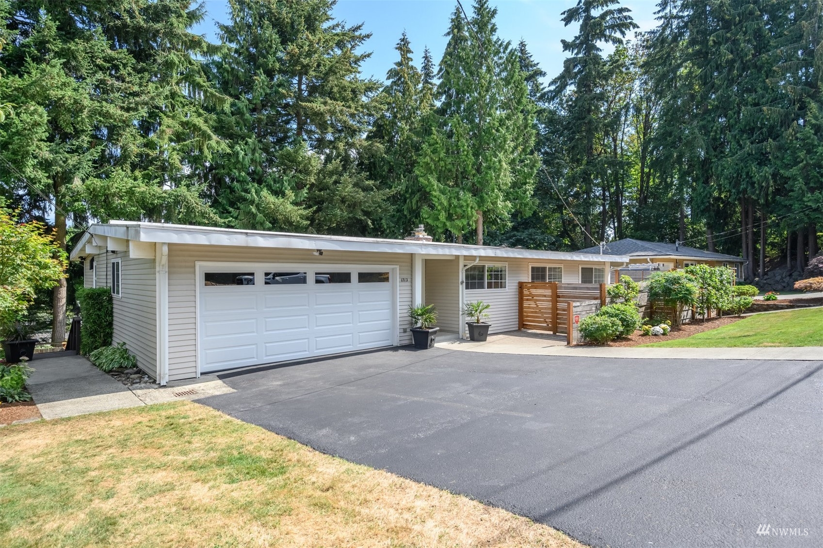 1712 111th Avenue Northeast, Bellevue, WA 98004 Compass