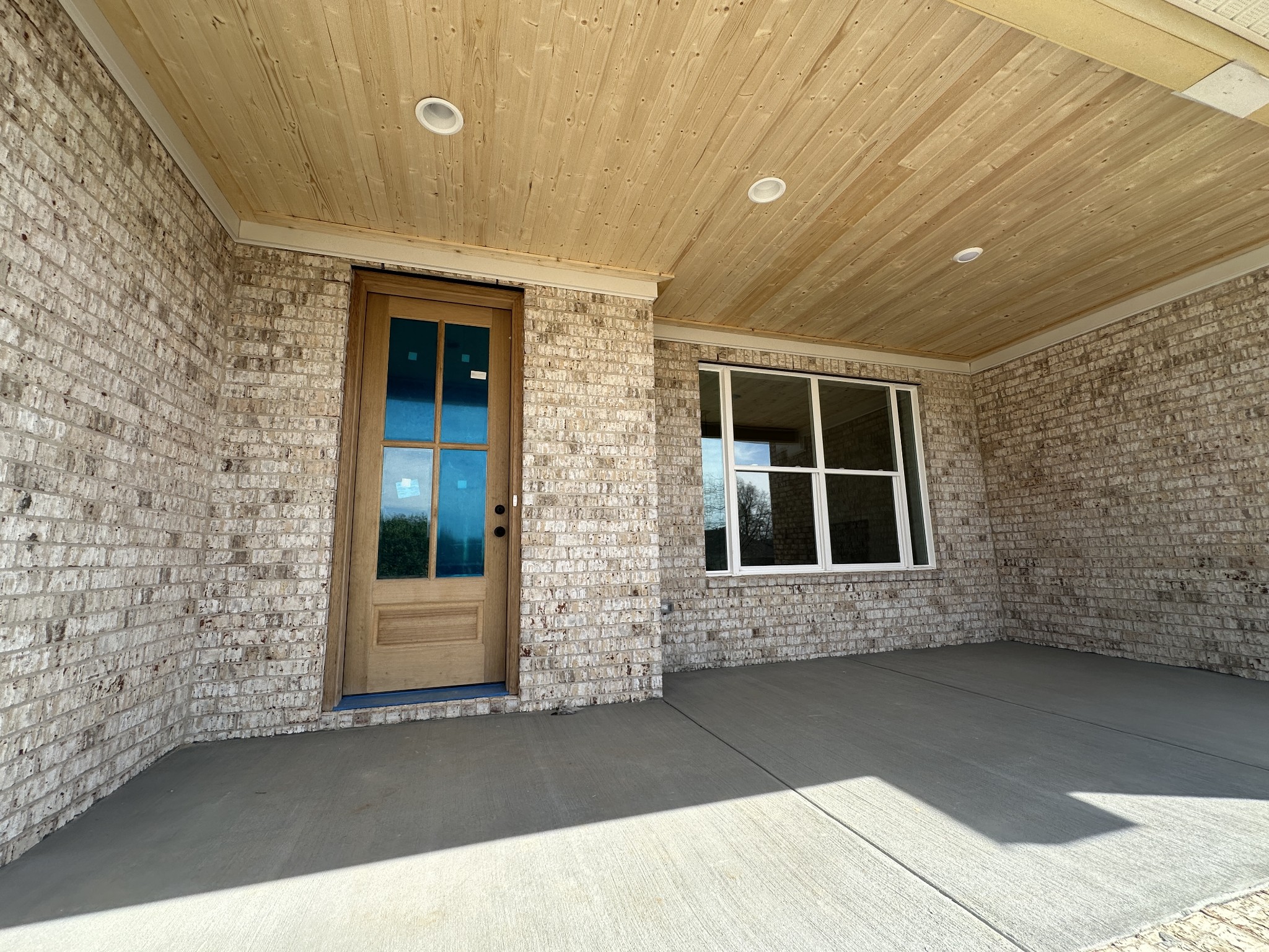 1576 Frye Road Columbia, TN 38401 - Photo 11 of 66 a front view of a house with a yard