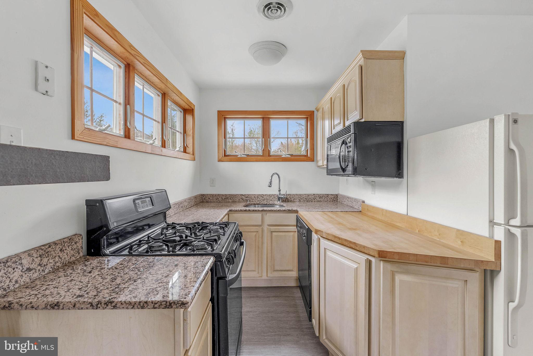 217 North Providence Road Wallingford, PA 19086 - Photo 9 of 15