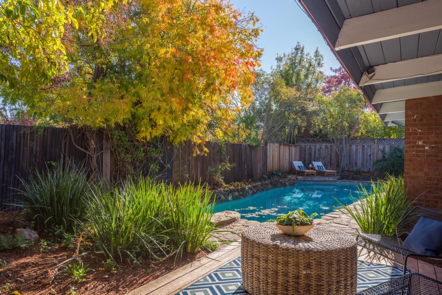 2 Roosevelt Circle Palo Alto, CA 94306 - Photo 34 of 42