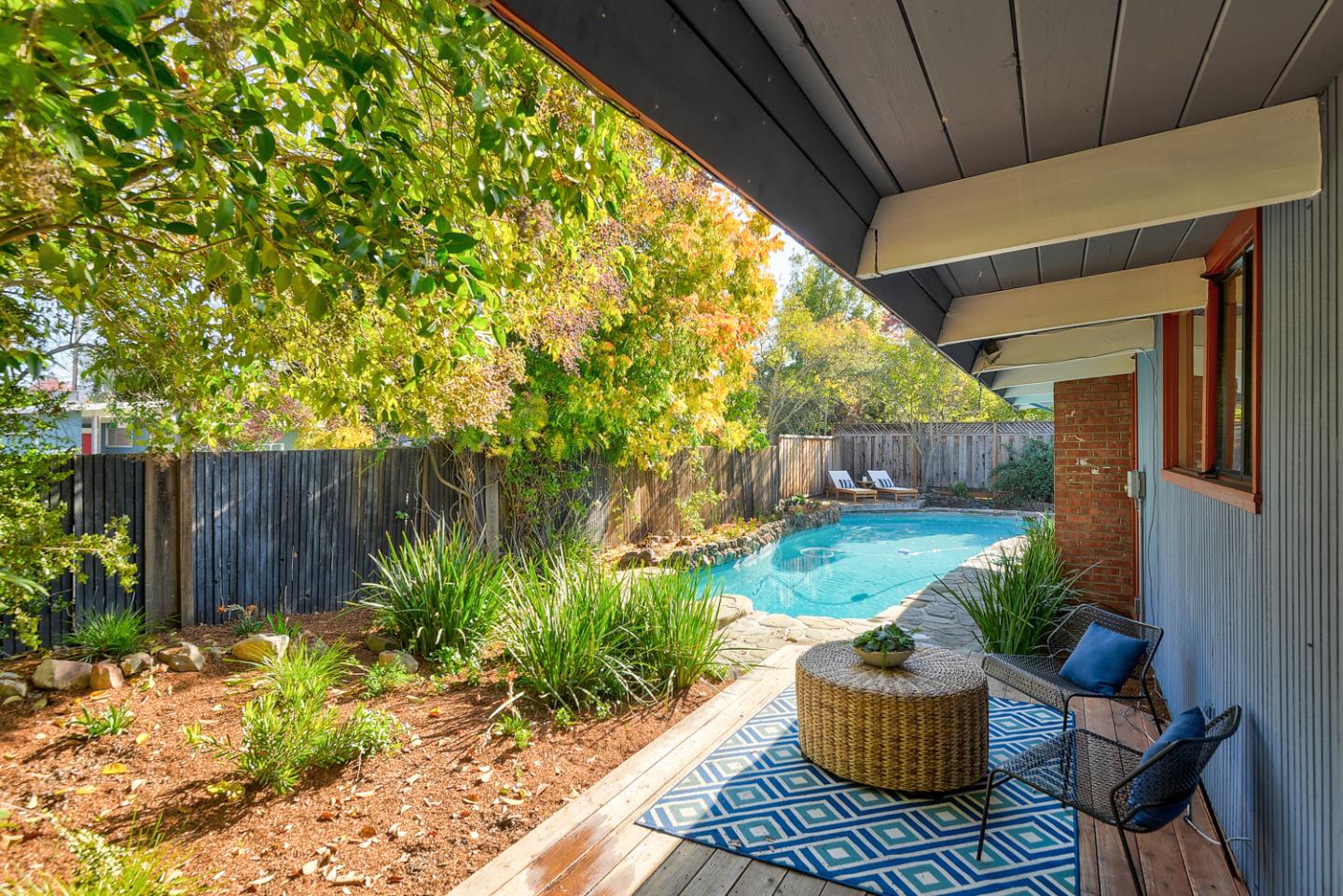 2 Roosevelt Circle Palo Alto, CA 94306 - Photo 36 of 42