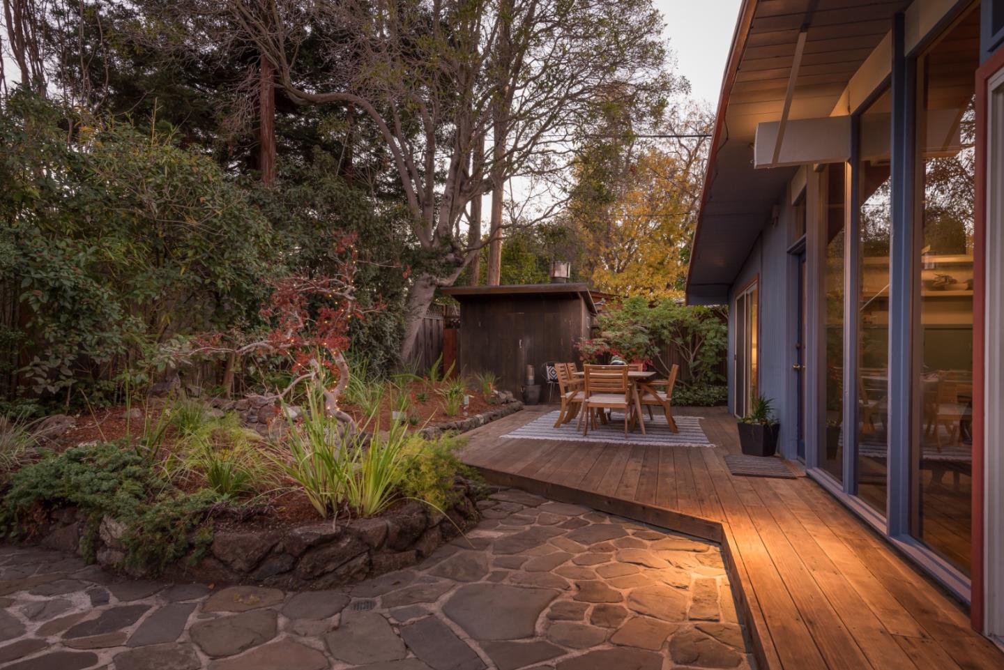2 Roosevelt Circle Palo Alto, CA 94306 - Photo 40 of 42 a view of a patio with table and chairs and potted plants
