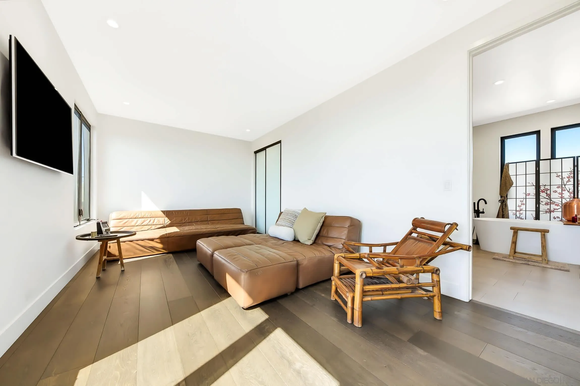 5842 Sagebrush Road La Jolla, CA 92037 - Photo 36 of 54 Gallery Image 36
