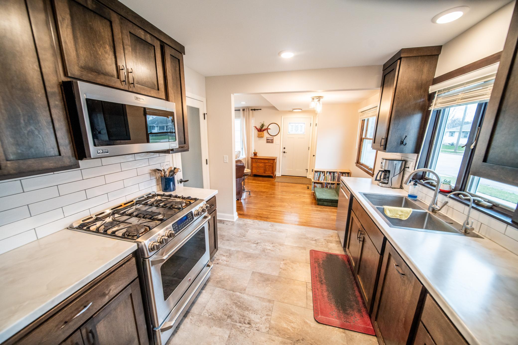 1412 9th Avenue Northeast Rochester, MN 55906 - Photo 15 of 68