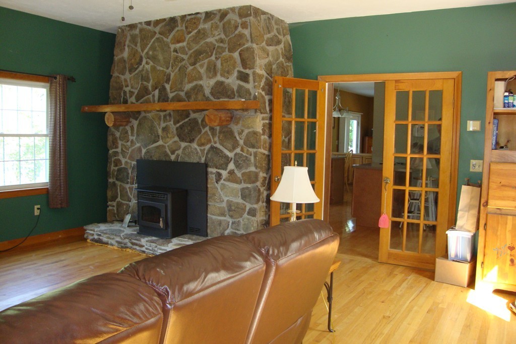 116 North Sturbridge Road Charlton, MA 01507 - Photo 12 of 30 Gallery Image 12