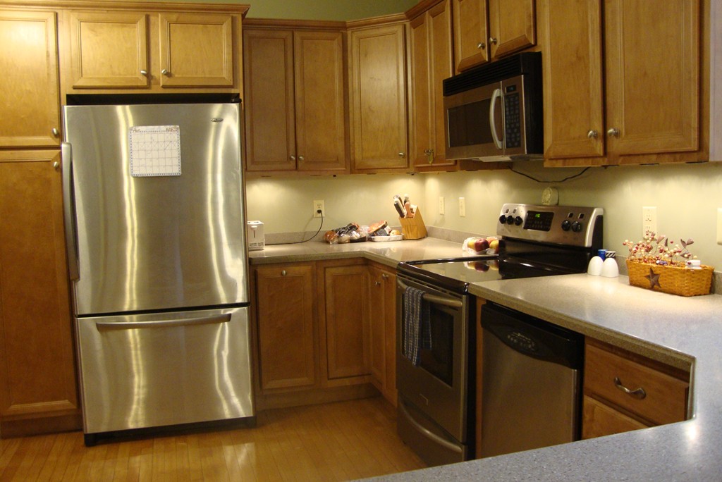 116 North Sturbridge Road Charlton, MA 01507 - Photo 3 of 30 Gallery Image 3