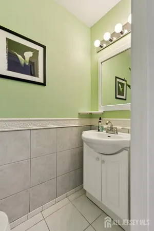 $699,900 | 12 Village Drive, Old Bridge, NJ 07747